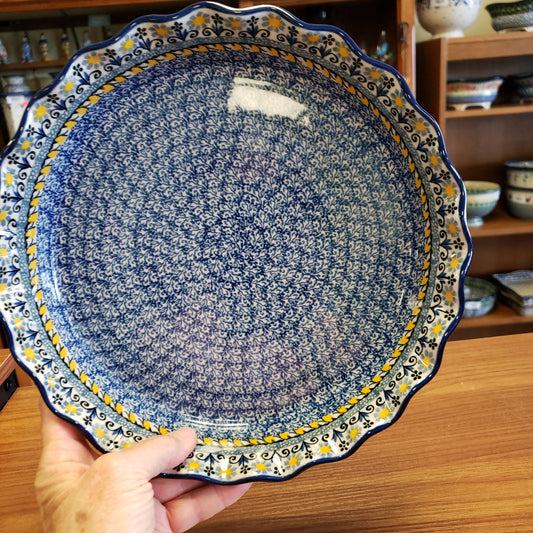 Pie Plate ~ Fluted ~ 10" 636-2178X ~ Daisy Maize