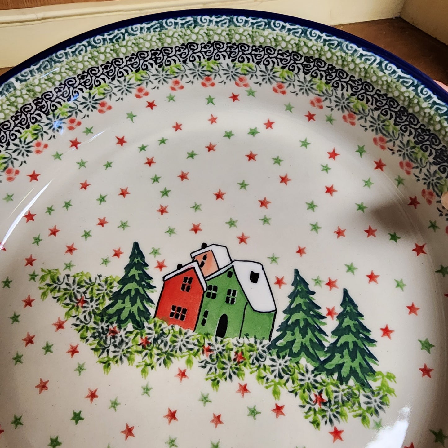 Round Baker w/handles - 9" C39-U5037  U4 pf0608 T. Liana