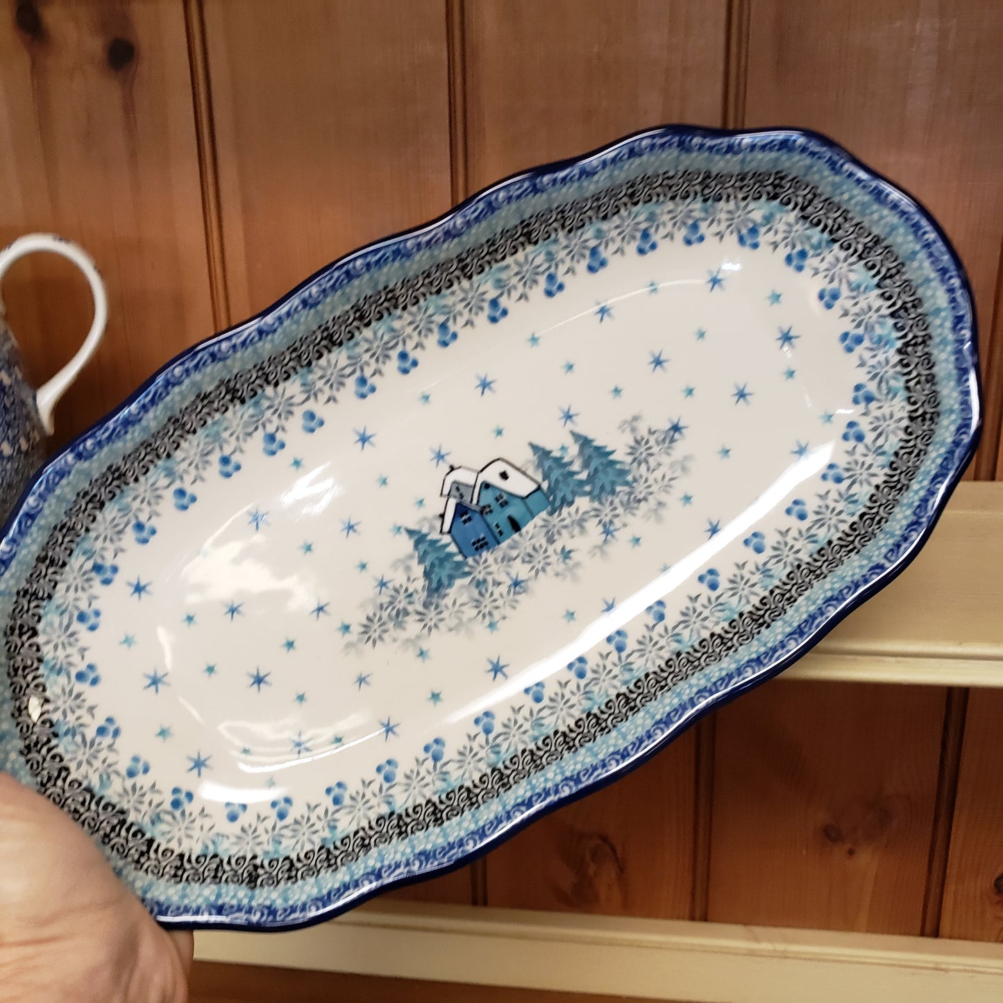 Tray ~ Scalloped Oval ~ 6.25" x 12.5" A42-U5045  U4 pf0608 T. Liana