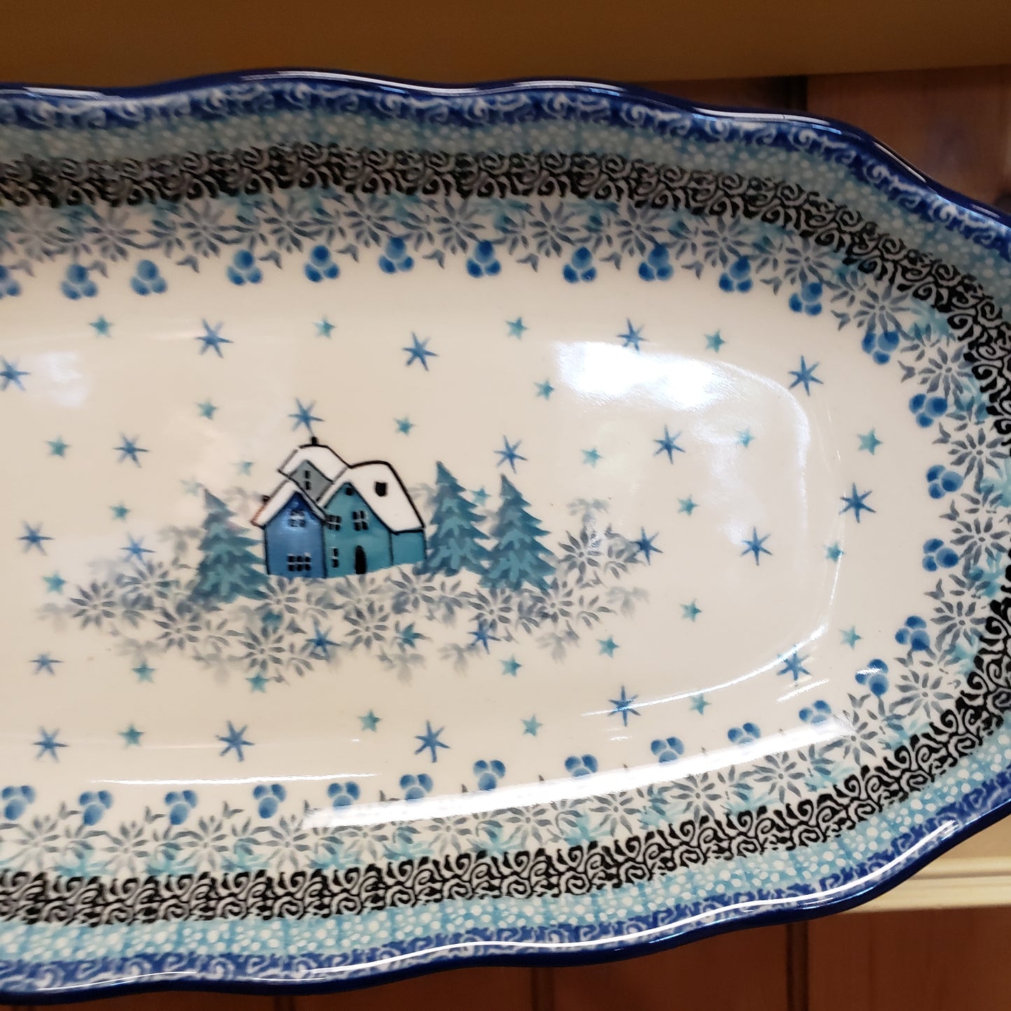 Tray ~ Scalloped Oval ~ 6.25" x 12.5" A42-U5045  U4 pf0608 T. Liana