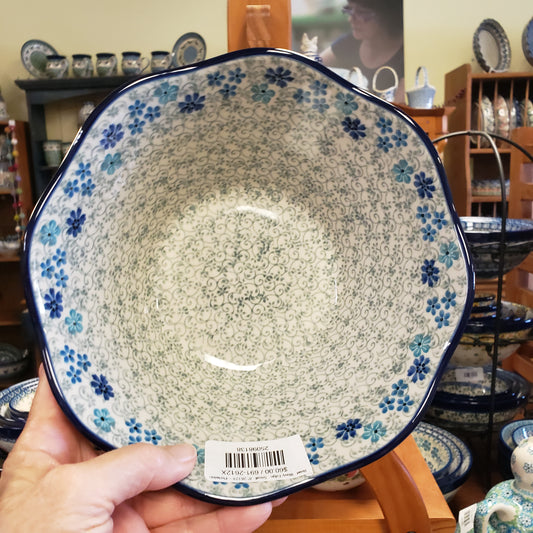 Bowl   Wavy Edge   Small   8" 2612X ~ Periwinkle / 5 cups