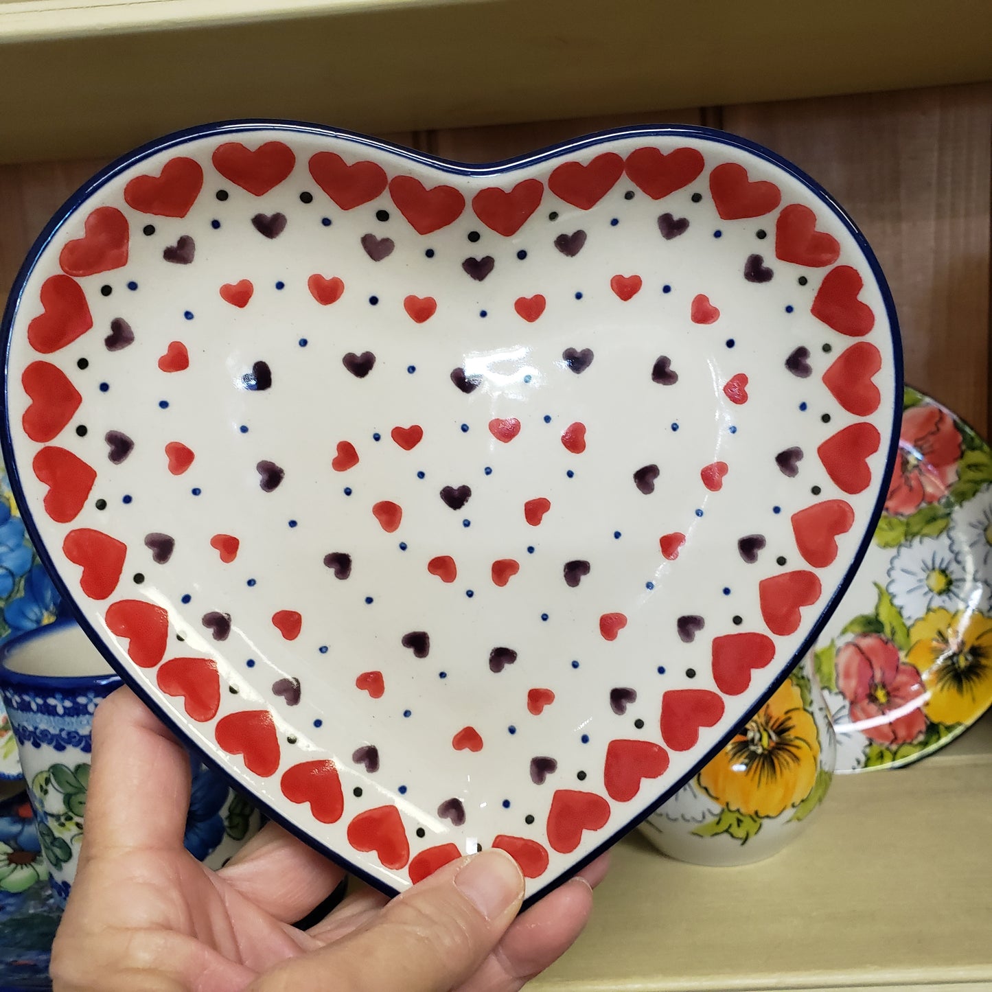 Plate   Heart Shape   7"  2108X ~ Love Struck  PF1024