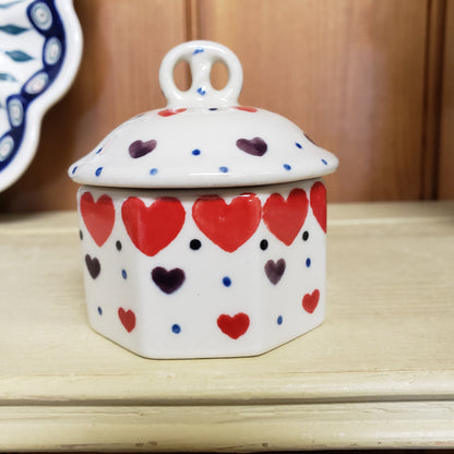 Ring   Trinket Box   2108X ~ Love Struck   pretzel