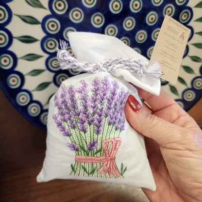 Sachet ~ Lavender embroidered
