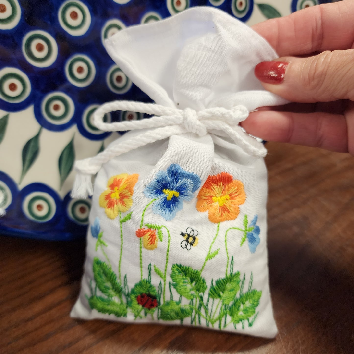 Sachet ~ Pansies Bee ladybug embroidered