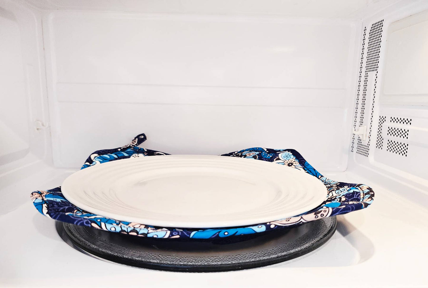 MIDNIGHT SHADOWSILLI PLATE COZY