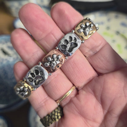 Jewelry Bracelet paw print stretch metal look