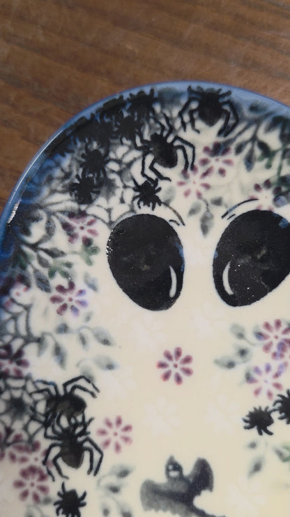 Ghost Platter ART1 (11"x9")