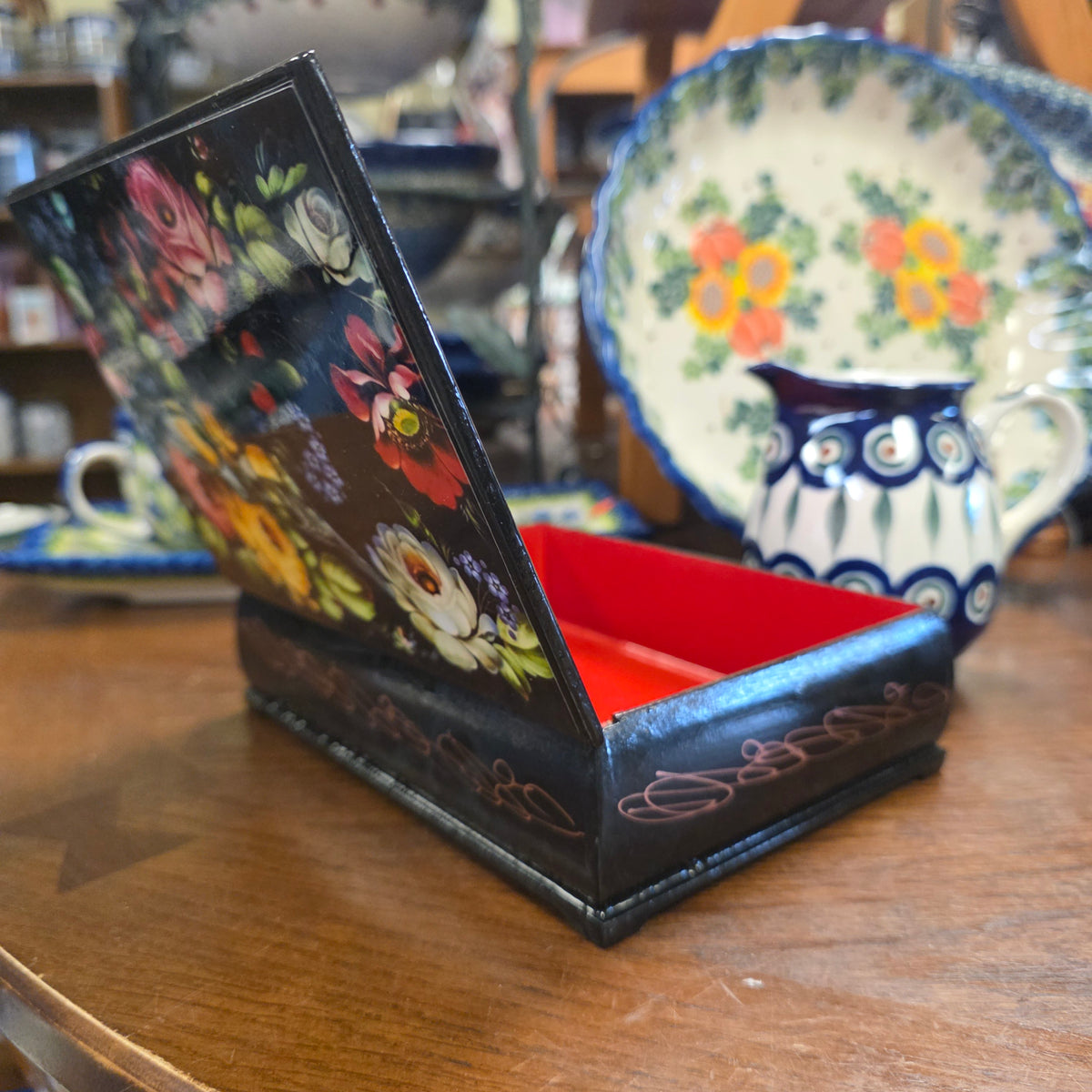 Box Zhostovo Flowers Handmade Lacquer Jewelry Box ~ Made in Serbia