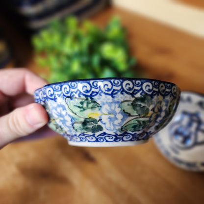 Bowl   Scalloped   4.5" 023-U5138  U4 pf0526