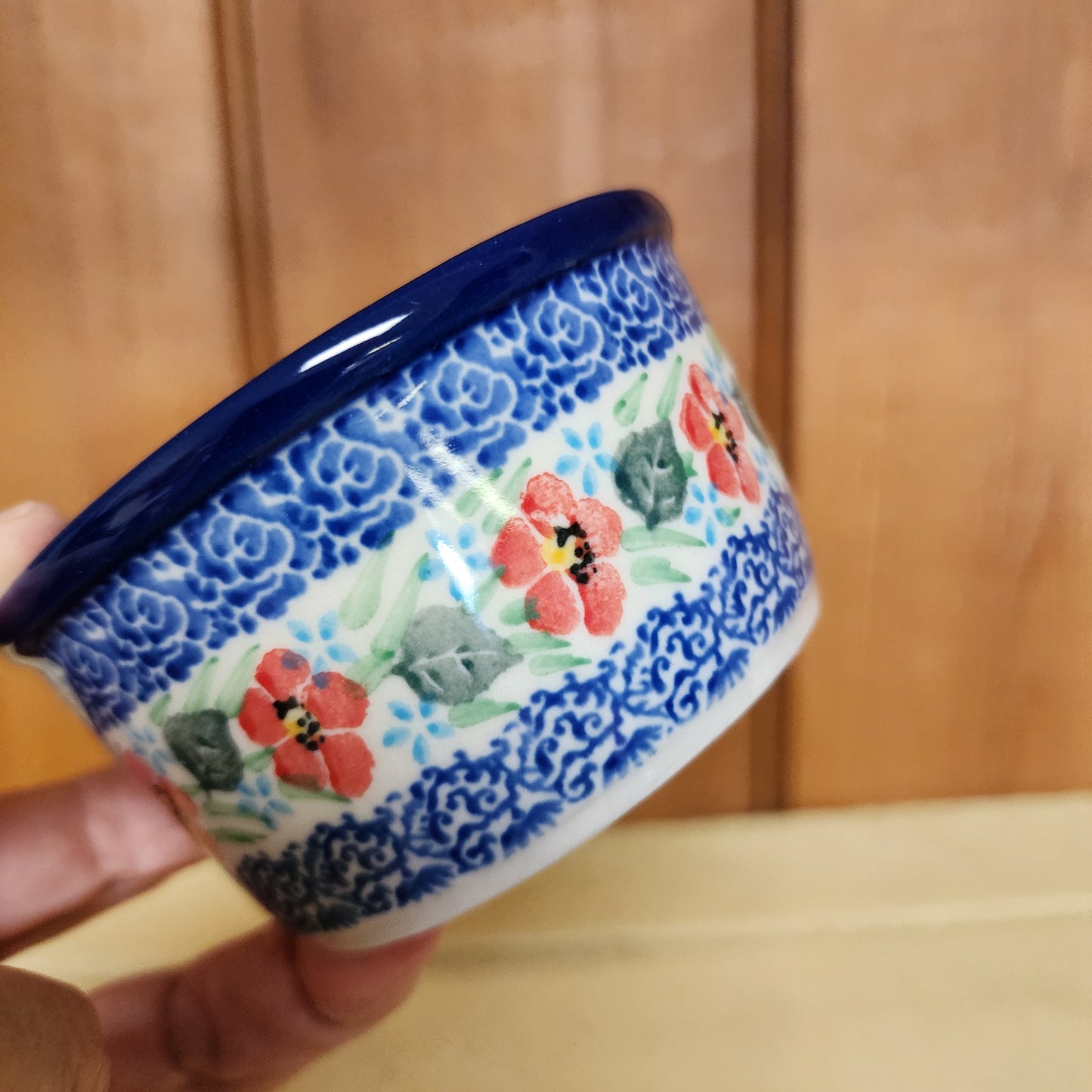 Bowl ~ Ramekin ~ 3.75" U5156 ~ U4 ~ T. Liana