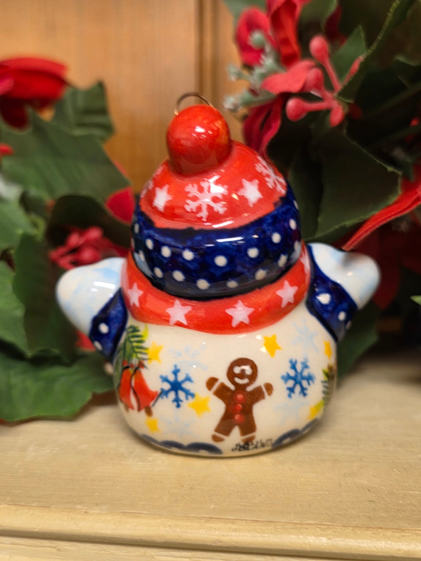 Snowman red scarf / gingerbread man (3")