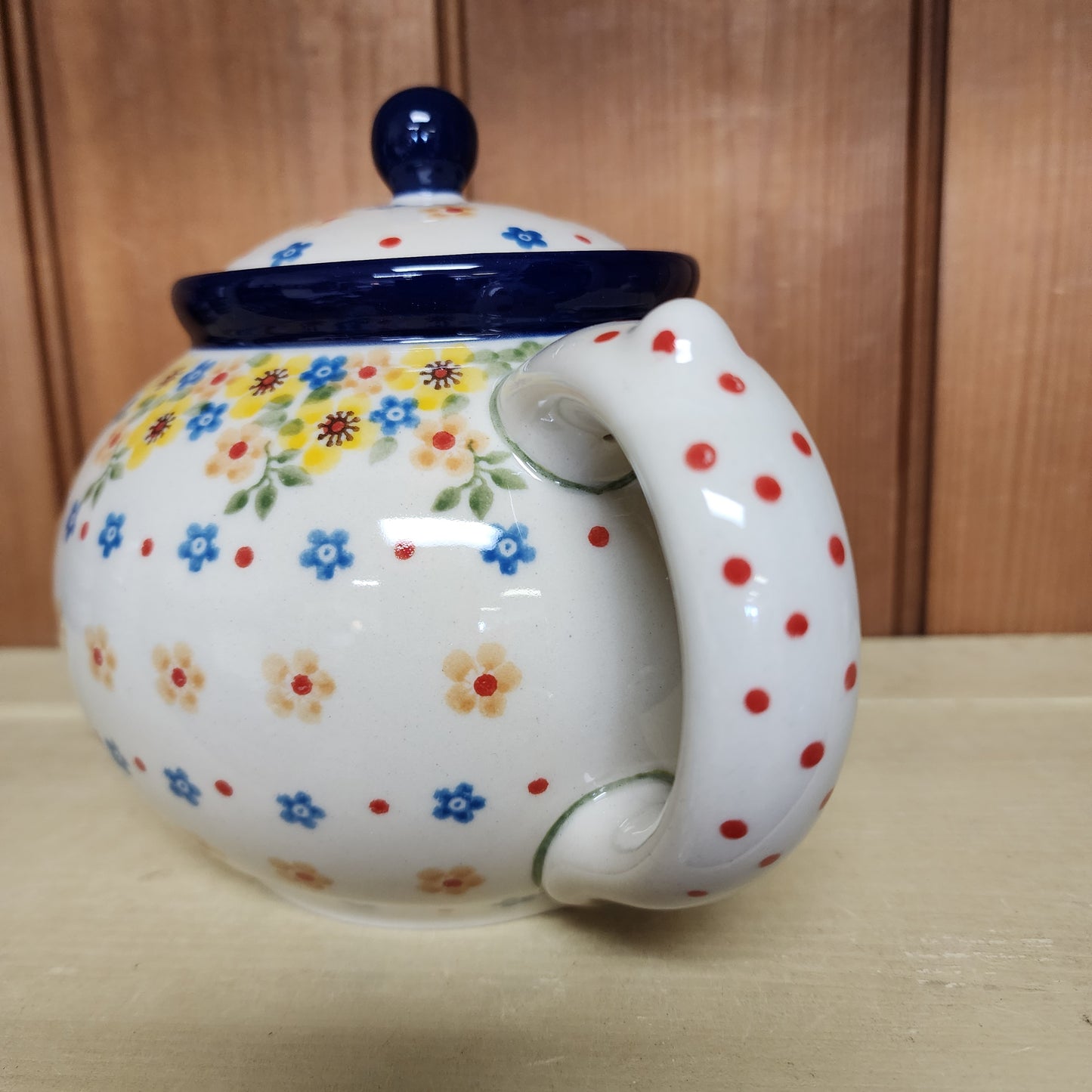 Teapot ~ (1 1/4 qt) 2225X ~ Buttercup