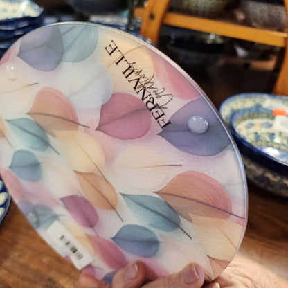 Cutting Board: Colorful Leaves  8 - Inch round   Tempered Glass