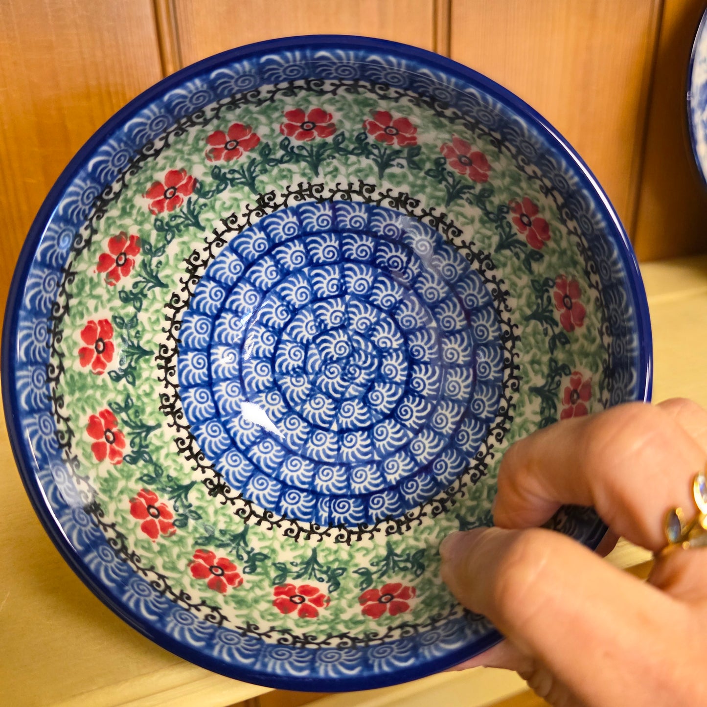 Bowl w/Pedestal   5.25"W  206-1916X  Maraschino pf0526
