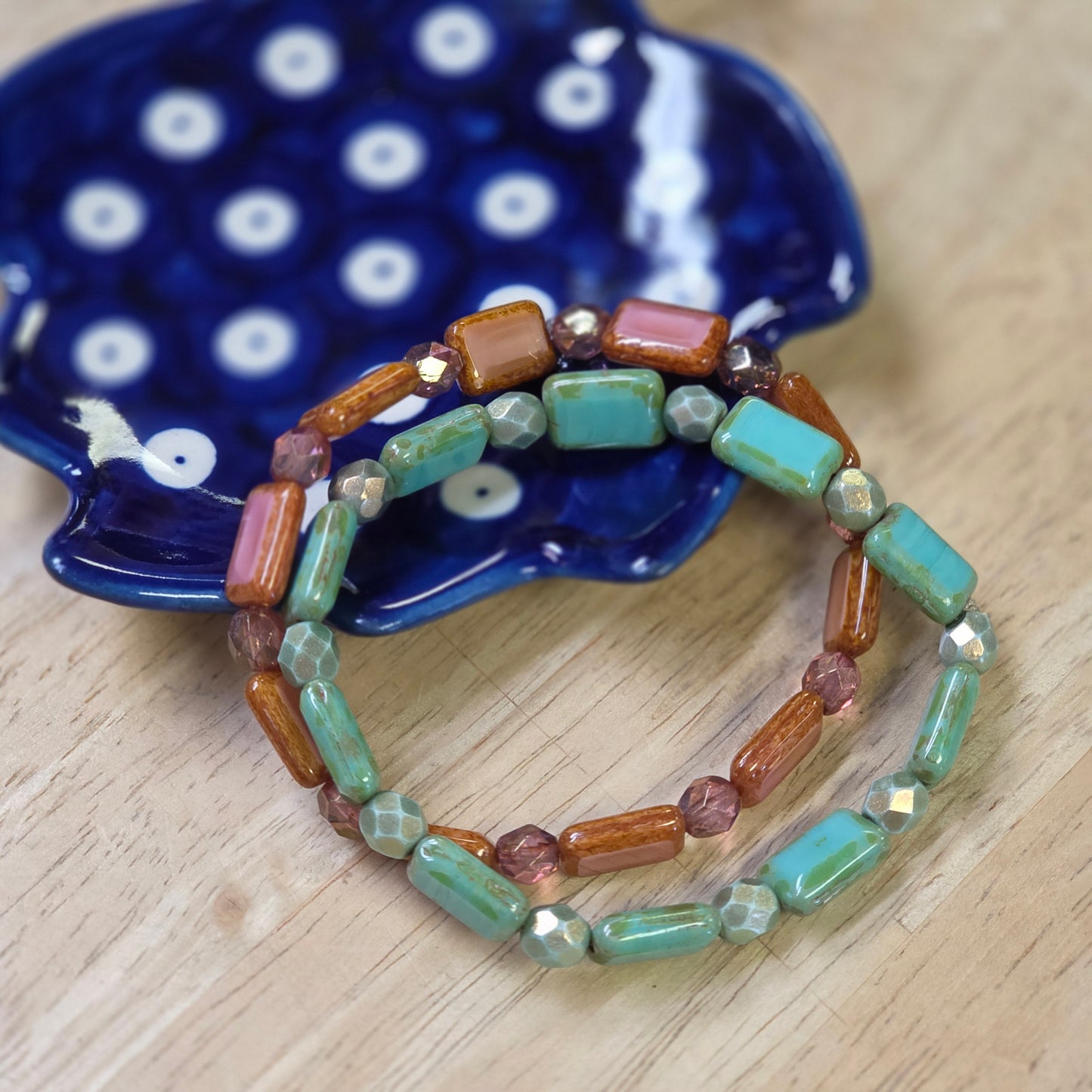Jewelry ~ 2 pc Coral/Turquoise stretch bracelet Czech