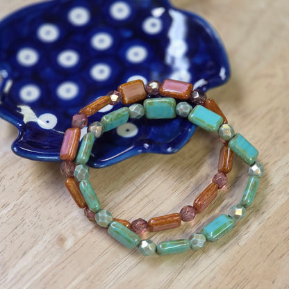 Jewelry ~ 2 pc Coral/Turquoise stretch bracelet Czech