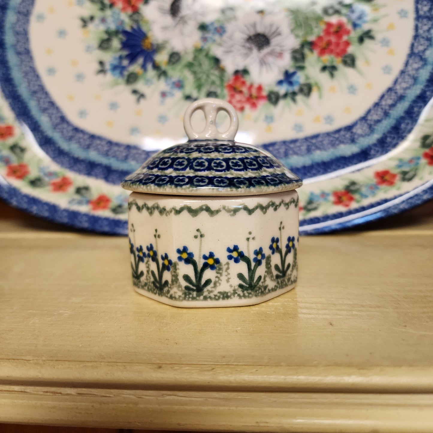 Ring   Trinket Box    0614X ~ Blue Spring Daisy