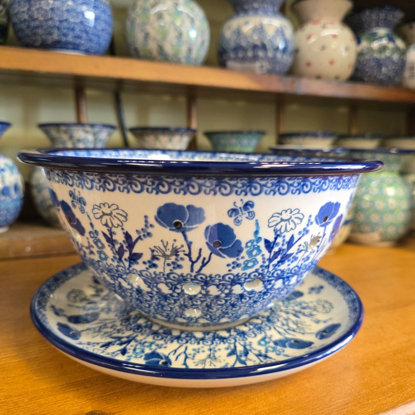 Berry Bowl w/ Saucer   8"W  470-2902X  Evening Poppy pf0526