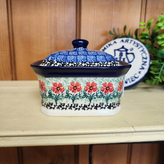 Box Covered Container   3.25"H x 3.5"W x 4.5"L  385-1916X  Maraschino pf0526