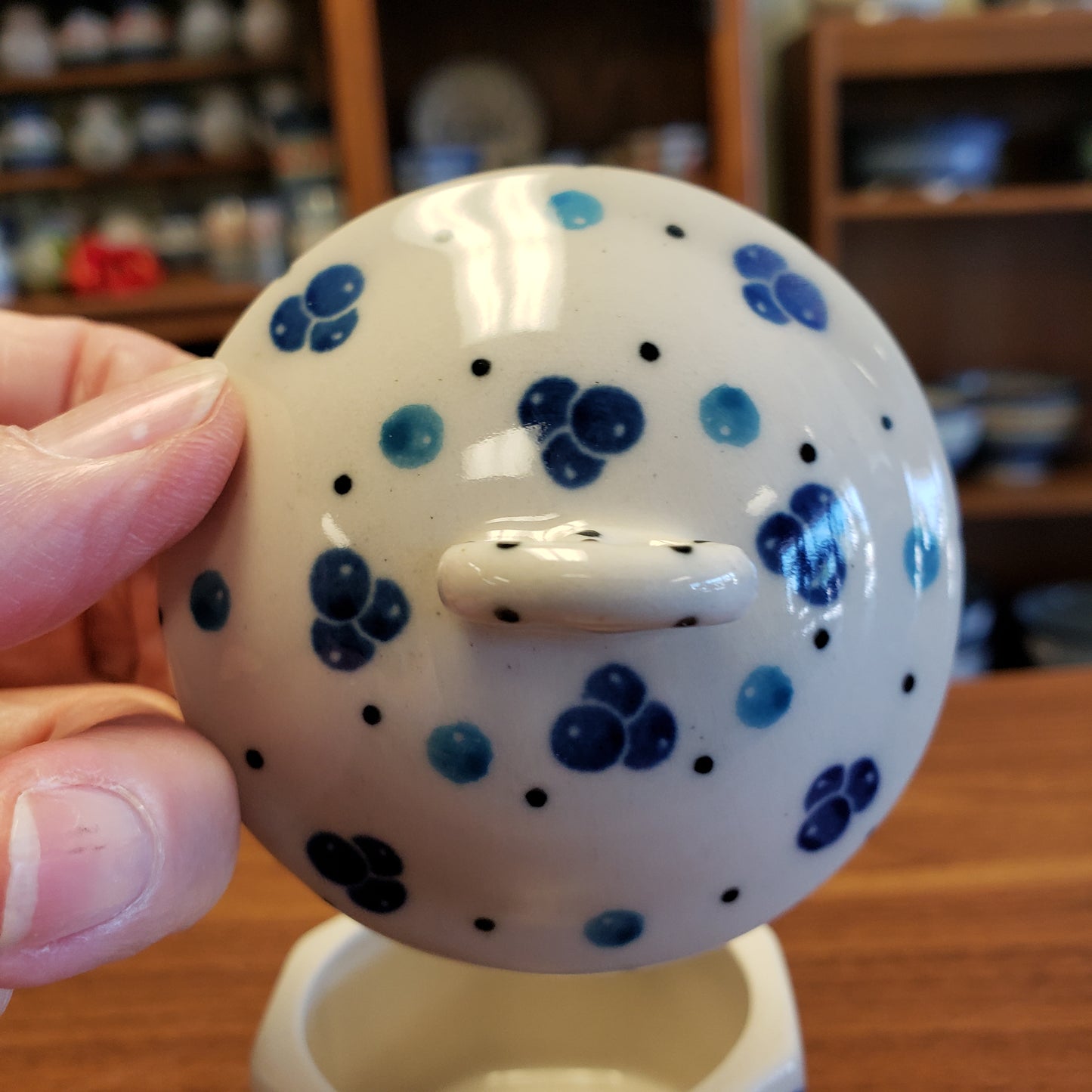 Ring ~ Trinket Box 110-2716X pretzel