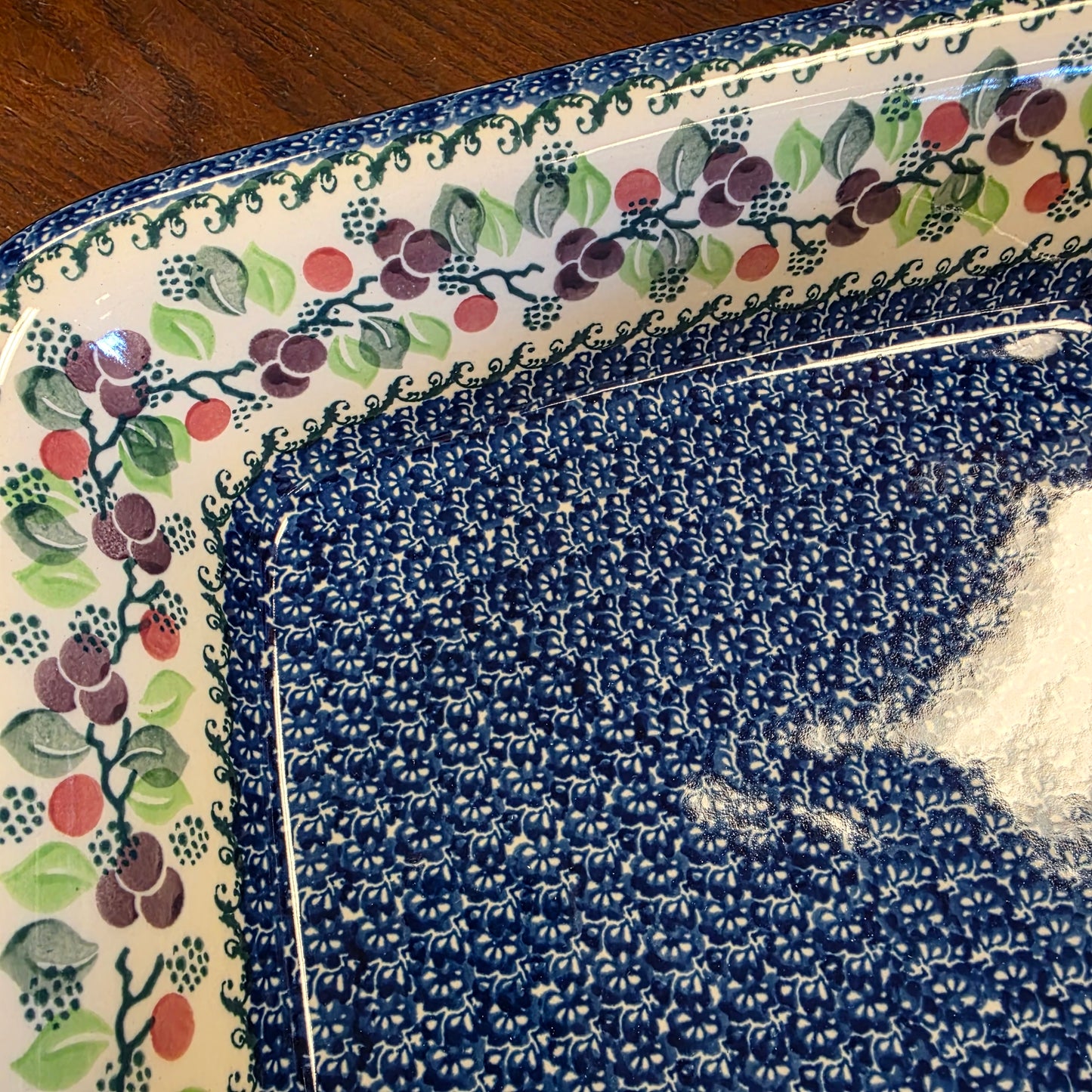 Baker   Rectangular w/Rim   Lasagna    11.25" x 13.75" 1418X ~ Burgandy Berry Blue