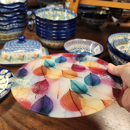 Cutting Board: Colorful Leaves  8 - Inch round   Tempered Glass