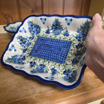 Baker 9.5"x 7.5"x2" Blue Berries 288 Ada ruffle baker