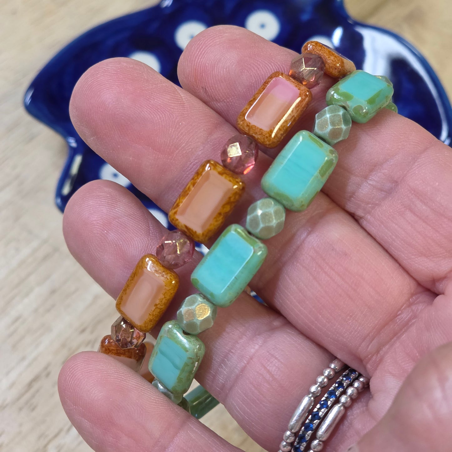 Jewelry ~ 2 pc Coral/Turquoise stretch bracelet Czech