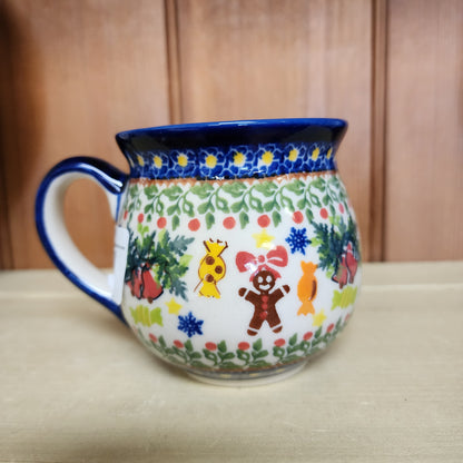Mug 12 oz Cardinal / candy gingerbread man