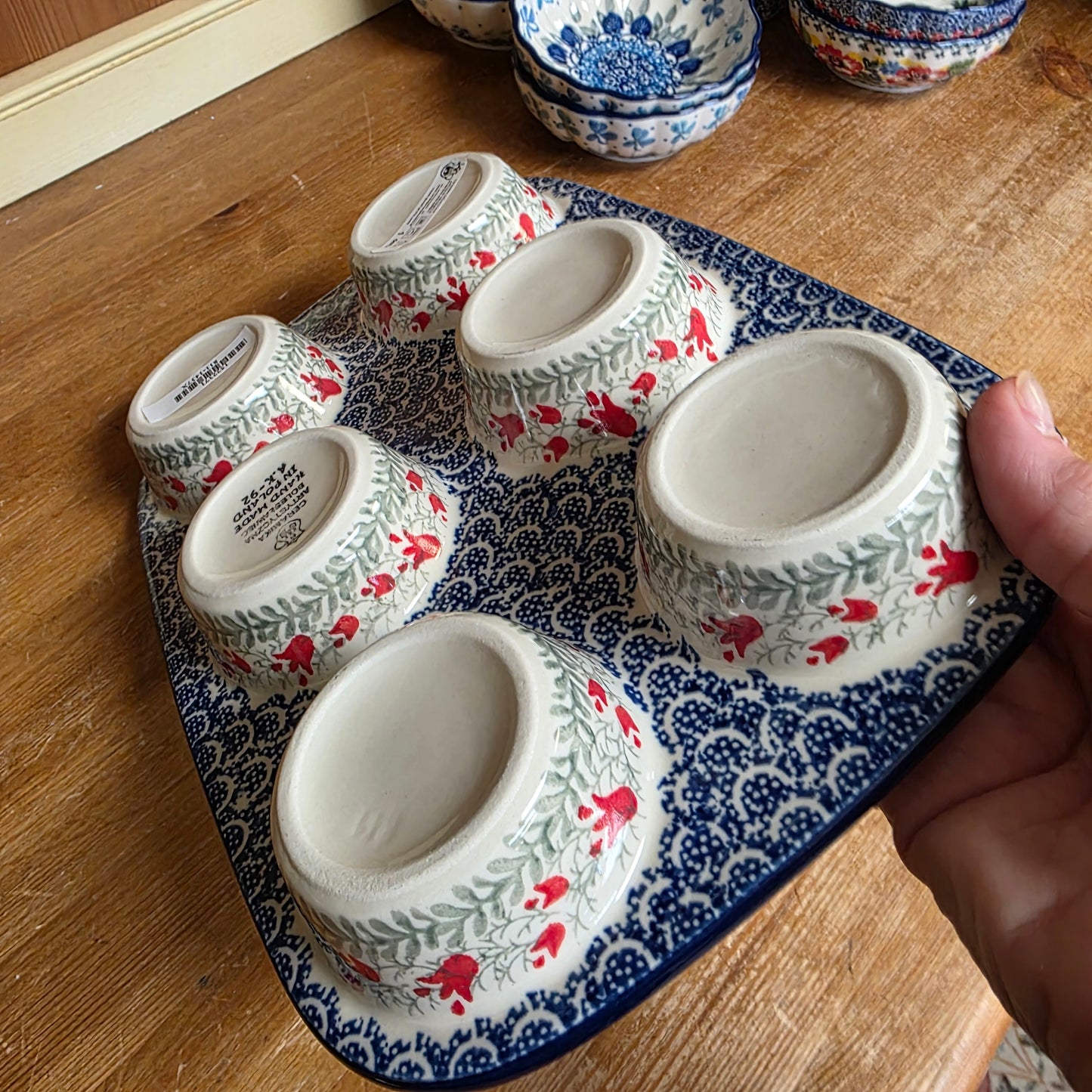 Muffin Pan   811-1437X  Crimson Bells pf0526