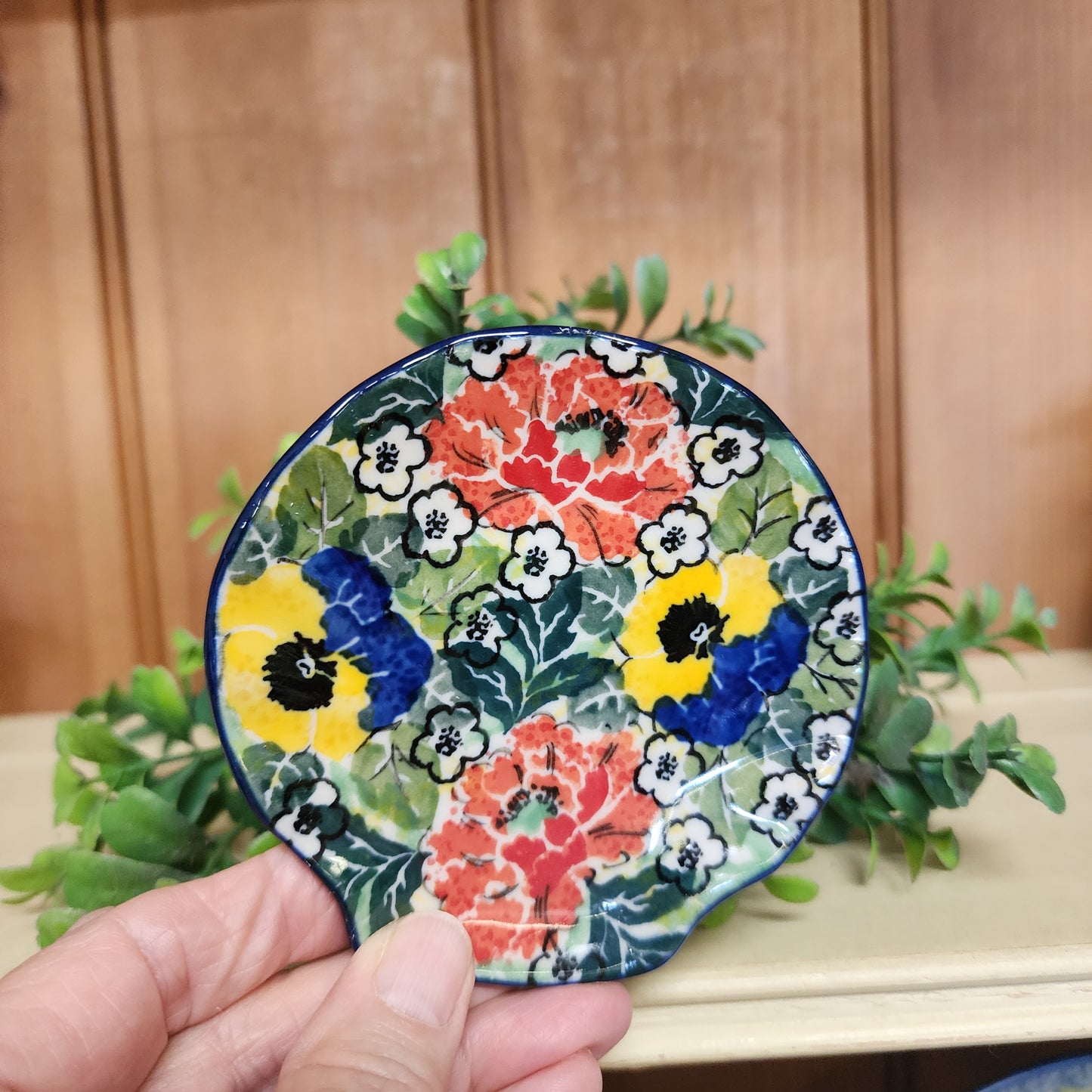 Shell Dish 4" ~ U4705 M Starzyk