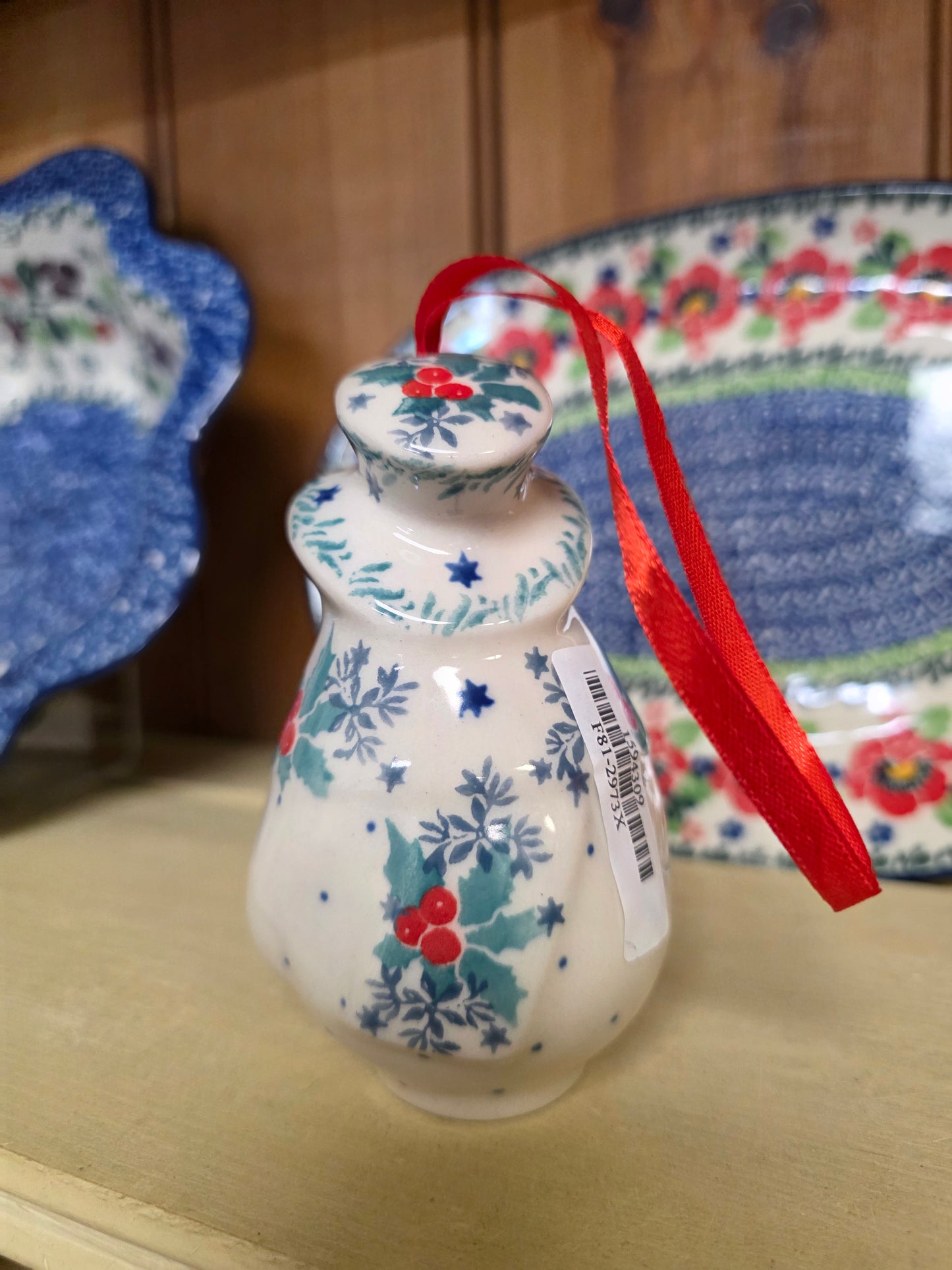 Snowman ornament (4.5"H) 2973 Winter Holly