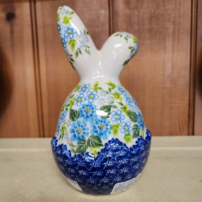 Bunny in egg / blue flowers