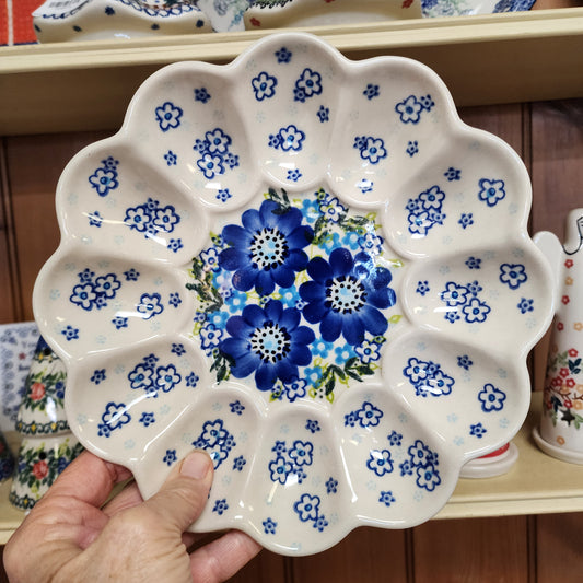 Egg Plate ~ blue 9"