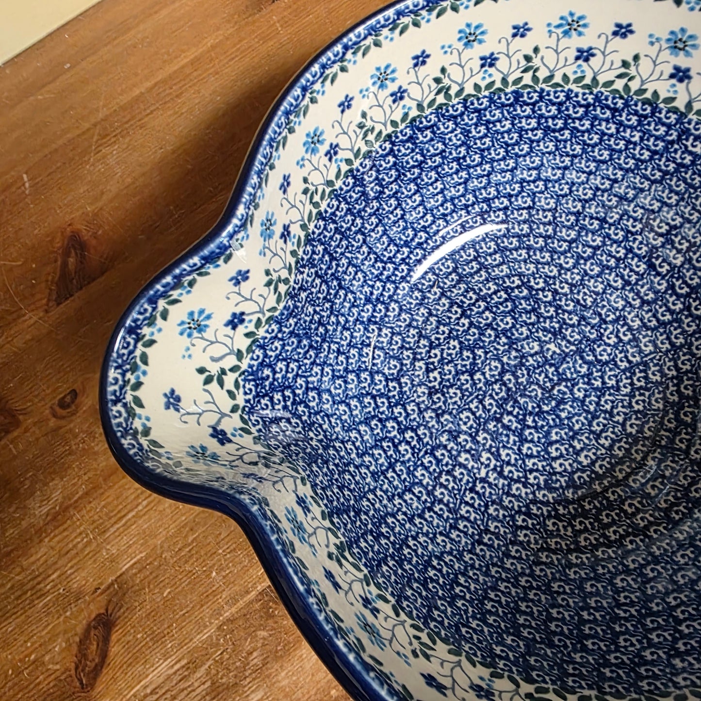 Batter Bowl ~ Large (2 qt) 2785X ~ Georgia Blue