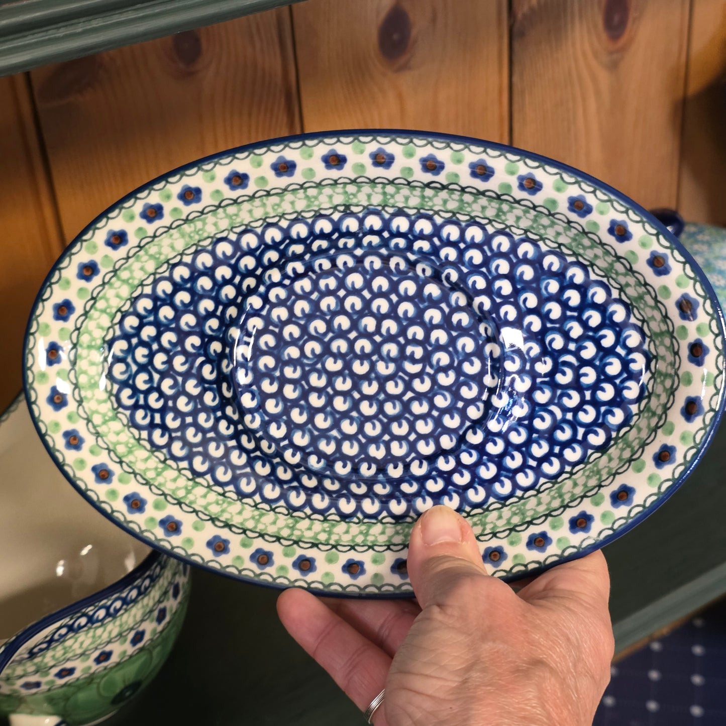 Gravy Boat   16 oz  239-U408A  U4 pf0526