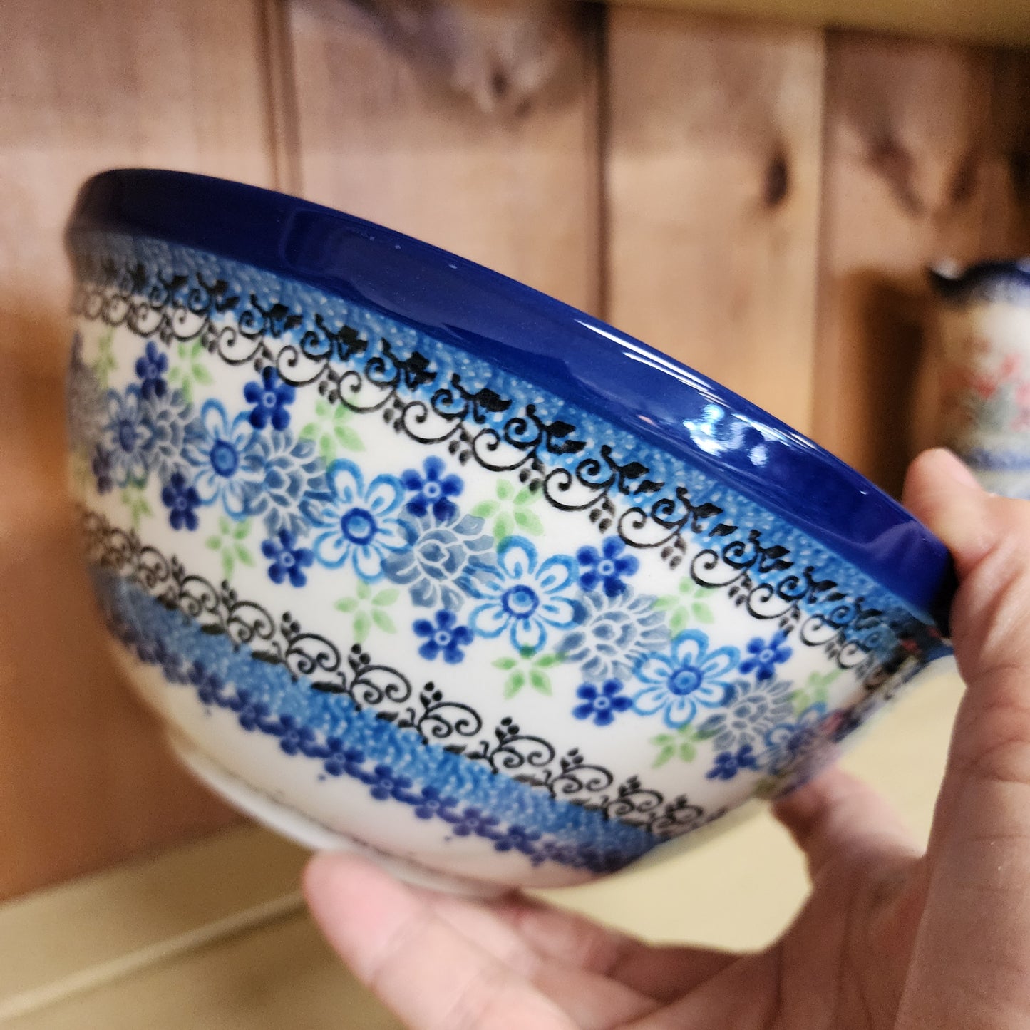 Bowl   Nesting   7.75" W   2633X ~ Flower Works