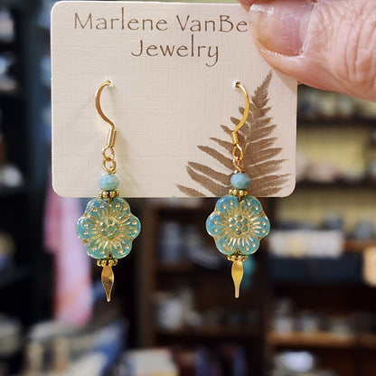 Jewelry ~ Flower Earrings Aqua/Turqoise
