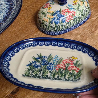 Butter Oval / Bees 552