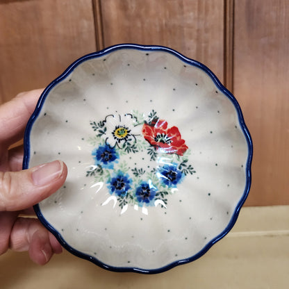 Bowl   Scalloped   4.5"   2511X ~ Double Delight