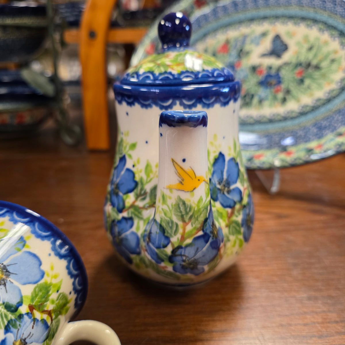 3 pc Teapot and 2 cups / Yellow bird 1166
