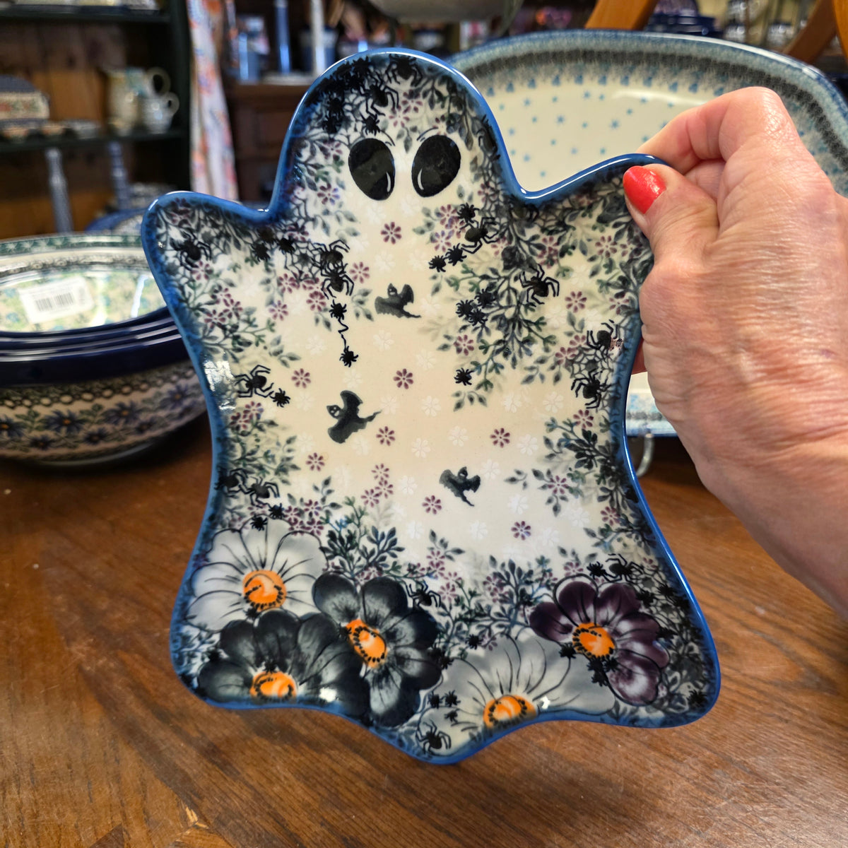 Ghost Platter ART1 (11"x9")