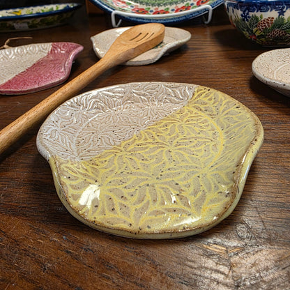 Spoon Rest ~ Yellow & White **Not Polish Pottery**
