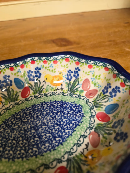 Bowl   Oval Fluted   6" x 7.5" A27-U5250  U4 T. Liana