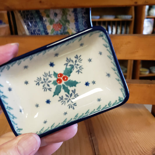 Rectangular Bowl C20-2973X Winter Holly