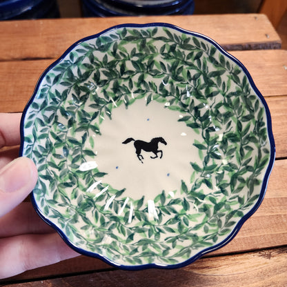 Bowl   Scalloped   4.5" 023-2241X  Black Beauty pf0526
