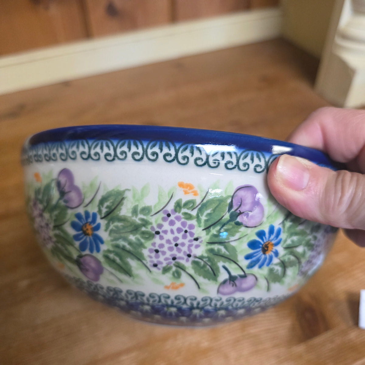 Bowl ~7.5" Purple 902 /  7.5"x3.5 / 7 cup