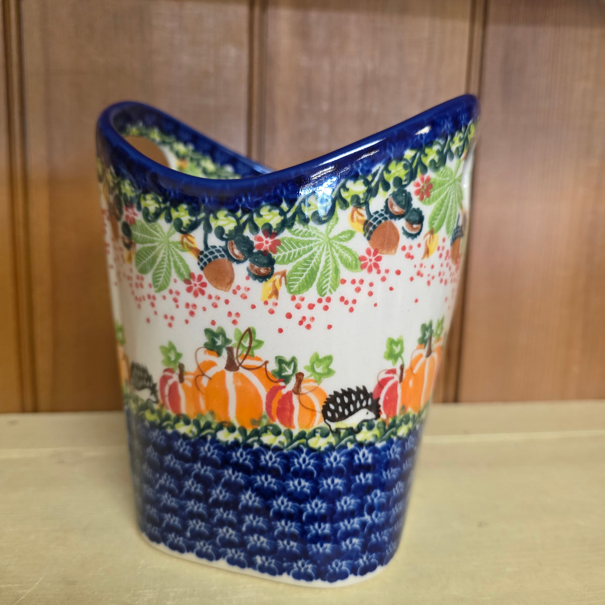 Basket ART /Hedgehog pumpkin Utensil Holder 1103 (6.5" H x 5.5"w)