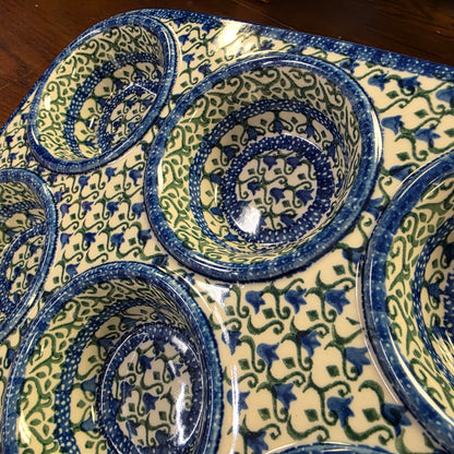 Muffin Pan     0585X  ~ Tulip Trellis